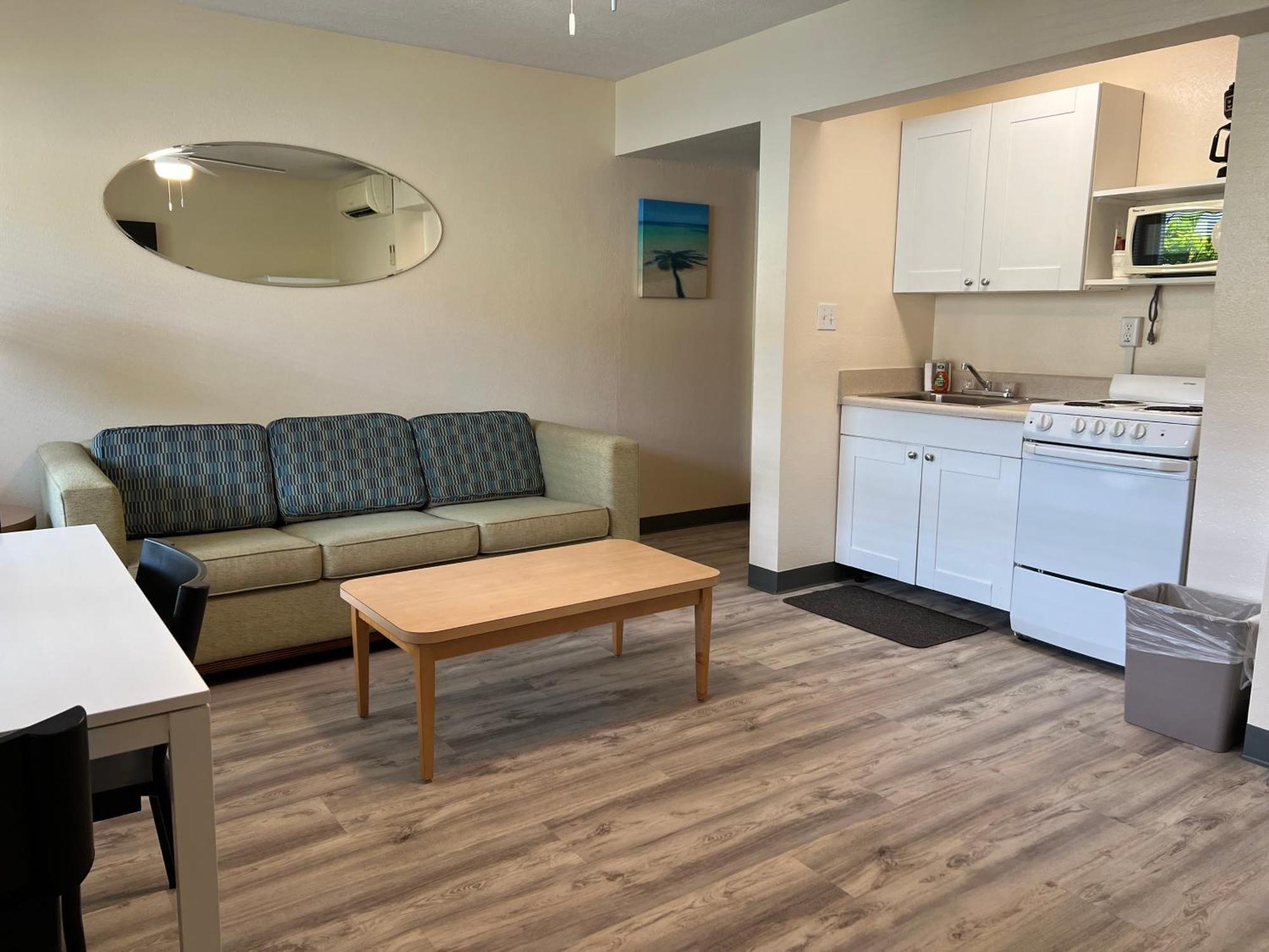 סיינט פיט ביץ' Beachside Resort Motel מראה חיצוני תמונה