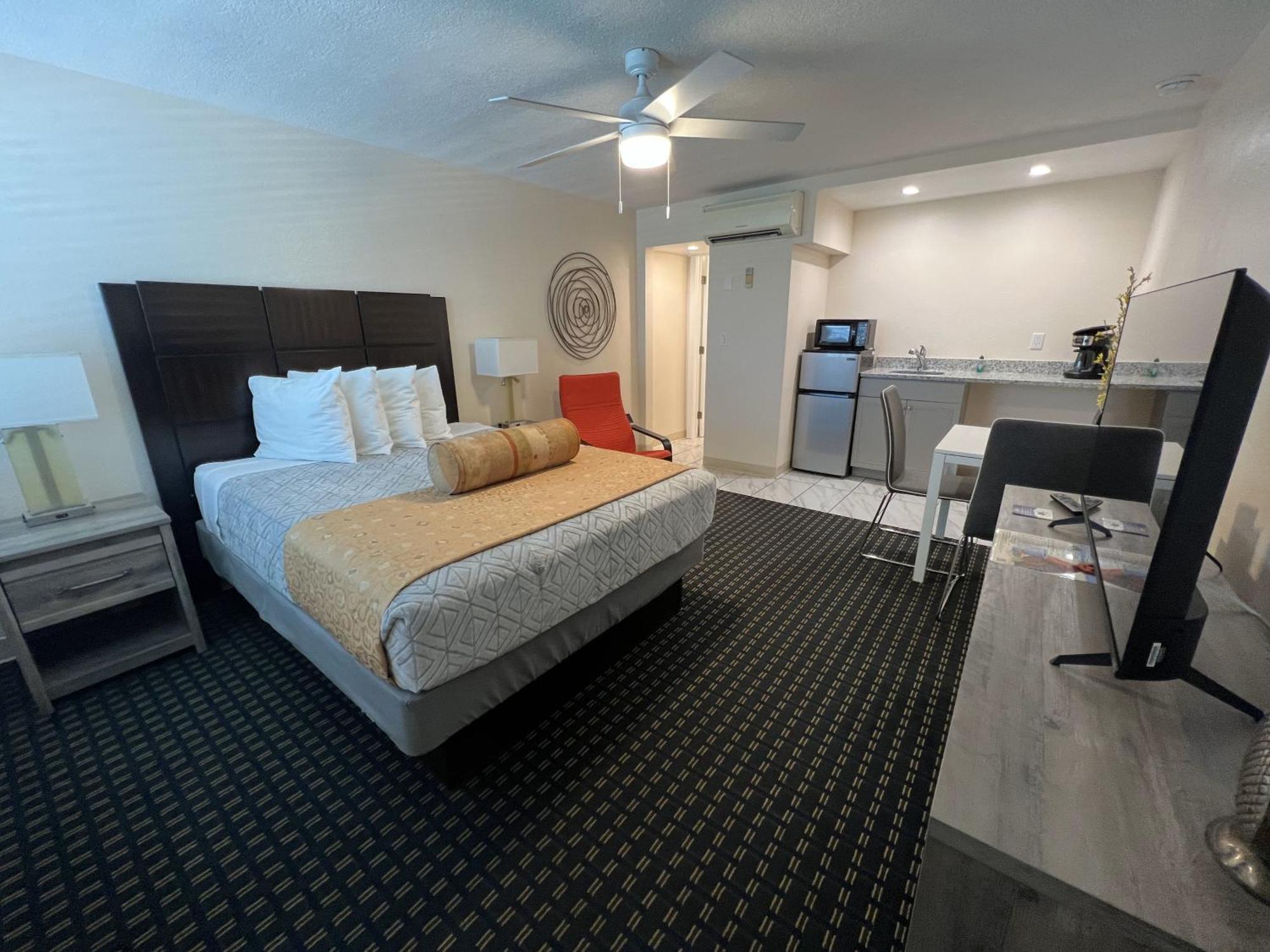סיינט פיט ביץ' Beachside Resort Motel מראה חיצוני תמונה