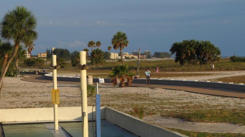 סיינט פיט ביץ' Beachside Resort Motel מראה חיצוני תמונה